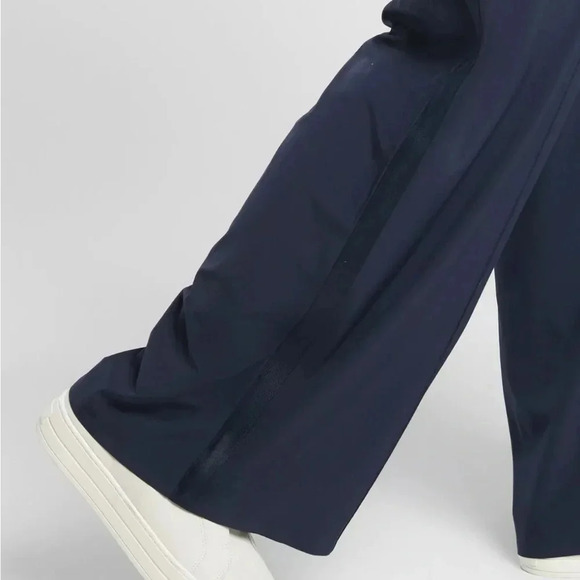 Athleta Nolita Wide Leg Navy Pants - Picture 4 of 9